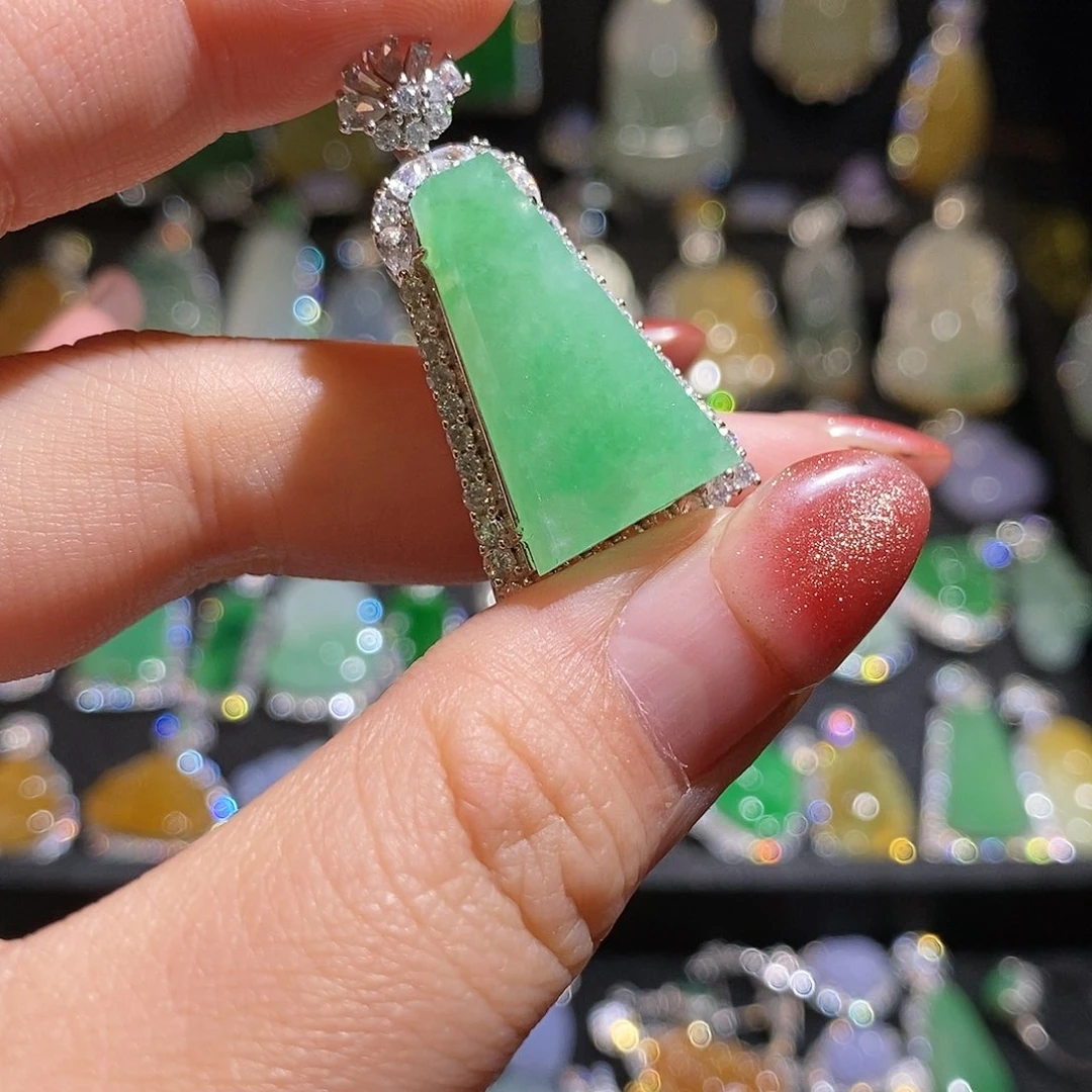 颈饰银S925镶嵌翡翠天然翡翠