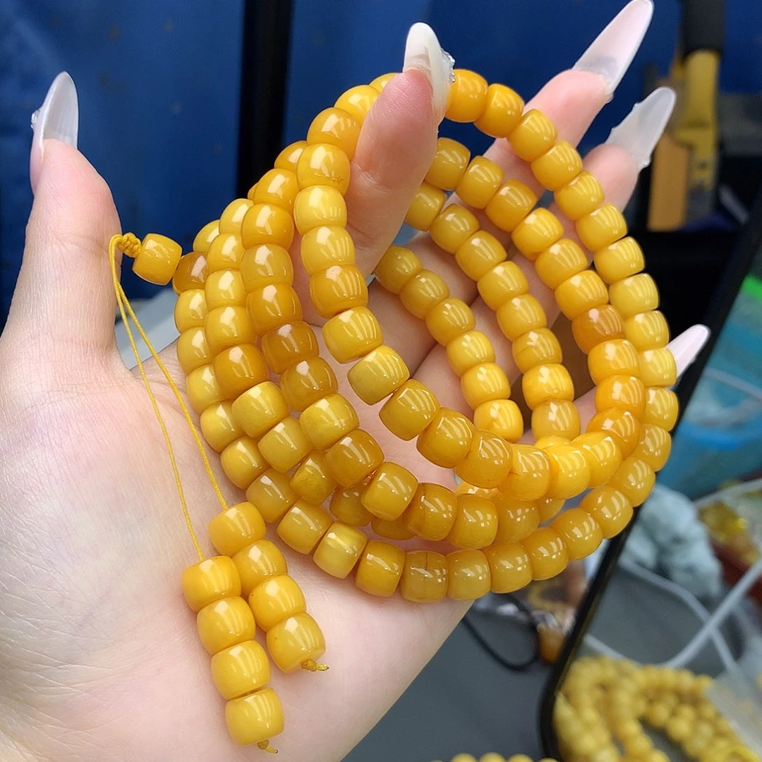 蜜蜡未镶嵌珠宝奇石