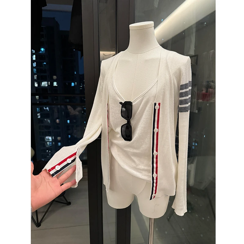 V领白色针织衫时尚薄款开衫女装上衣修身长袖外套外搭2025秋季