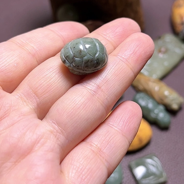 岫岩河磨玉（透闪石质玉）手绳未镶嵌