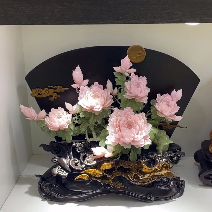 未镶嵌蛇纹石玉（覆膜）珠宝奇石