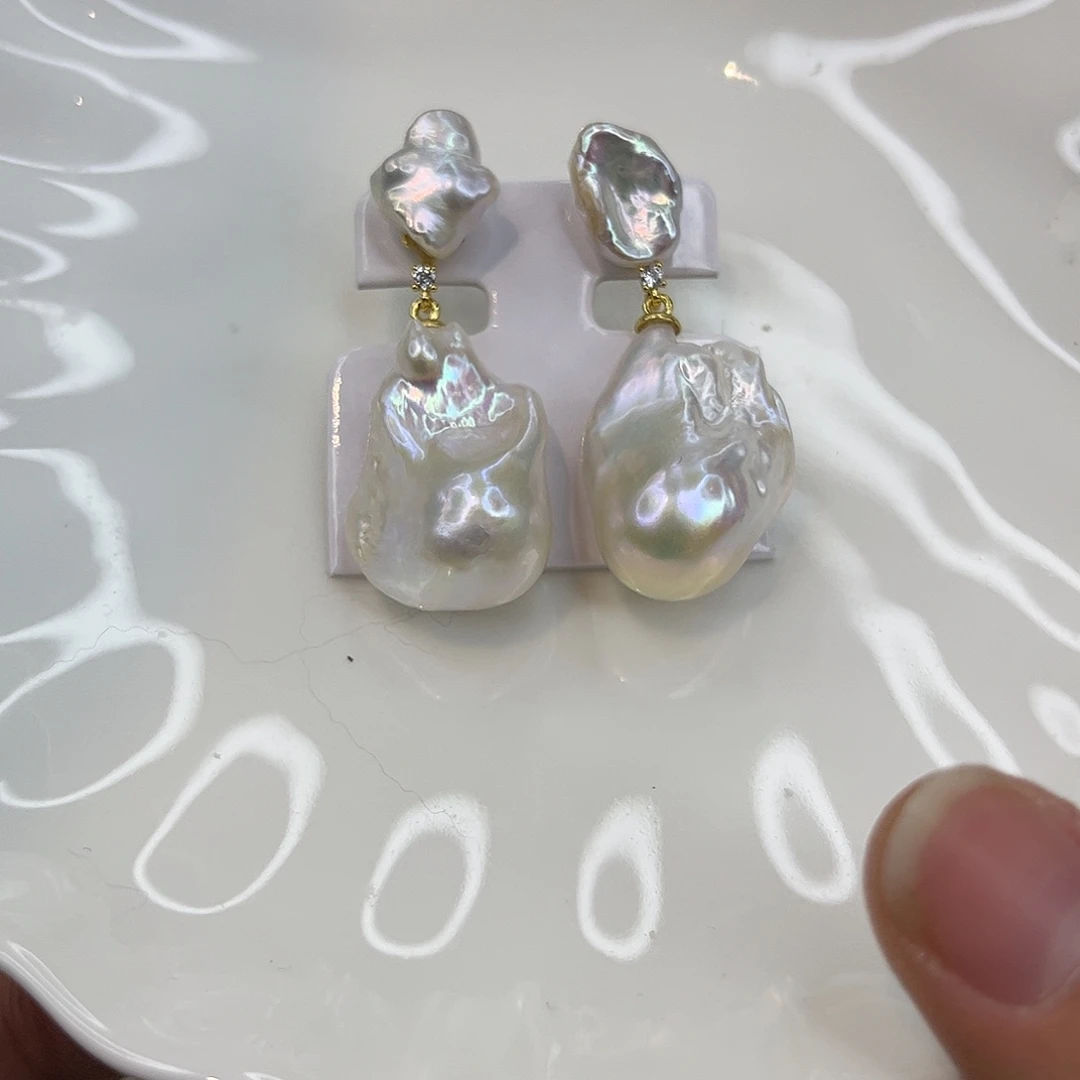 合金耳饰淡水珍珠