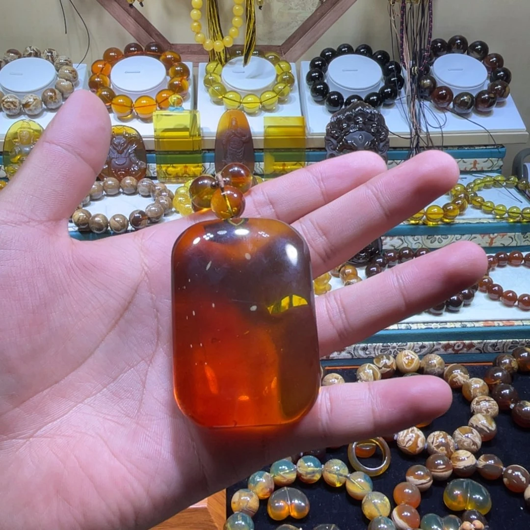 未镶嵌吊坠(不含链)琥珀缅甸琥珀棕血面包牌吊坠