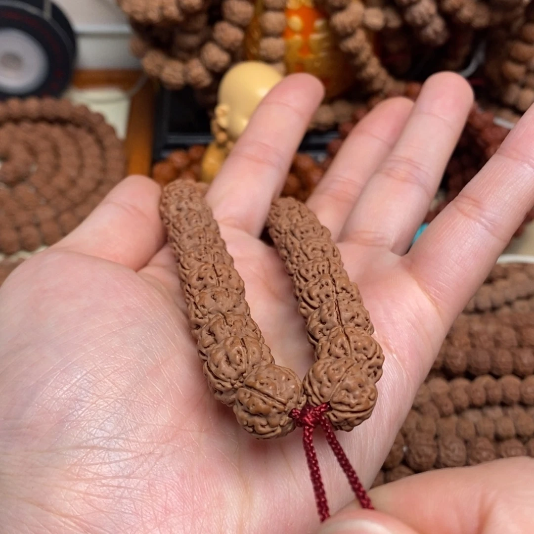 金刚菩提吊坠我****r纯血老树王单圈12