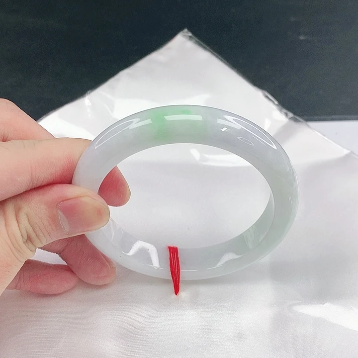 翡翠未镶嵌手镯圈57.8。40161