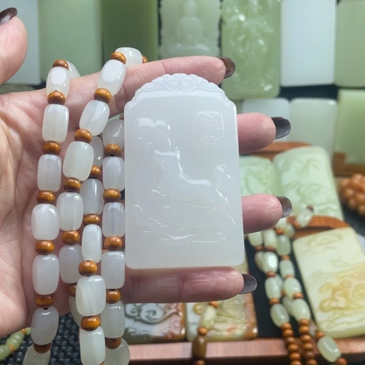 快***2玉新疆昆仑山料生肖狗