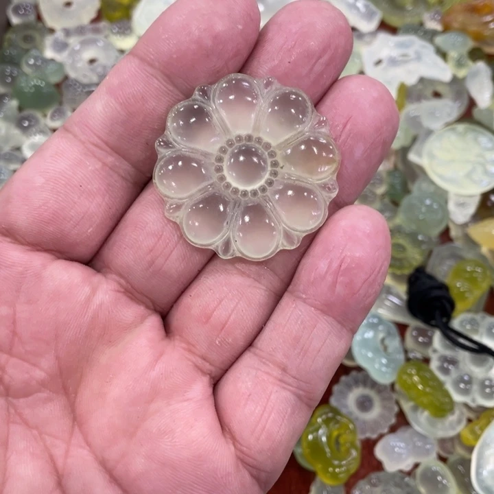 蛇纹石玉合金颈饰