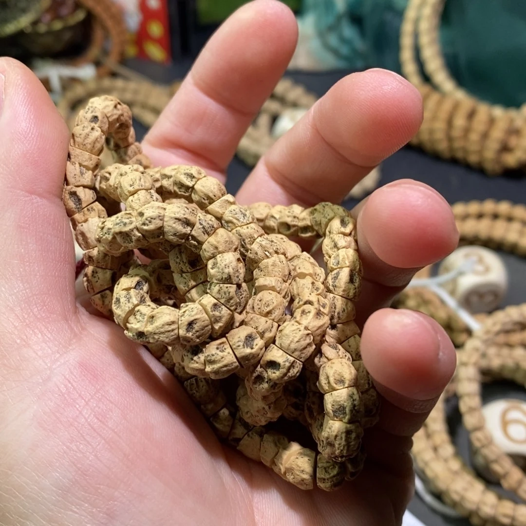 【闪购商品】柏香籽/百香籽吊坠已*