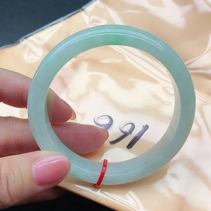 未镶嵌手镯翡翠166