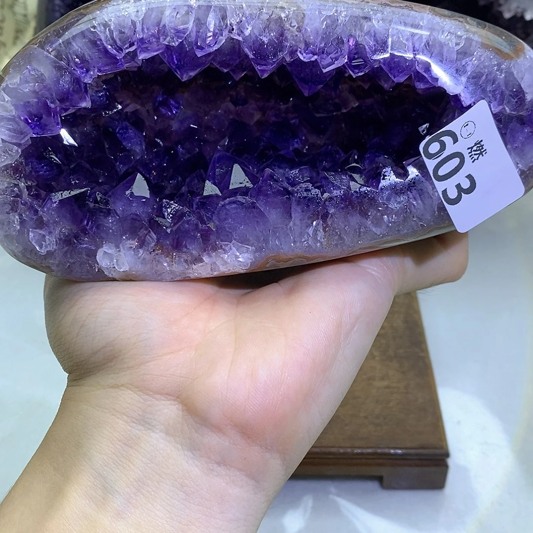未镶嵌大型摆件（非配饰）紫晶
