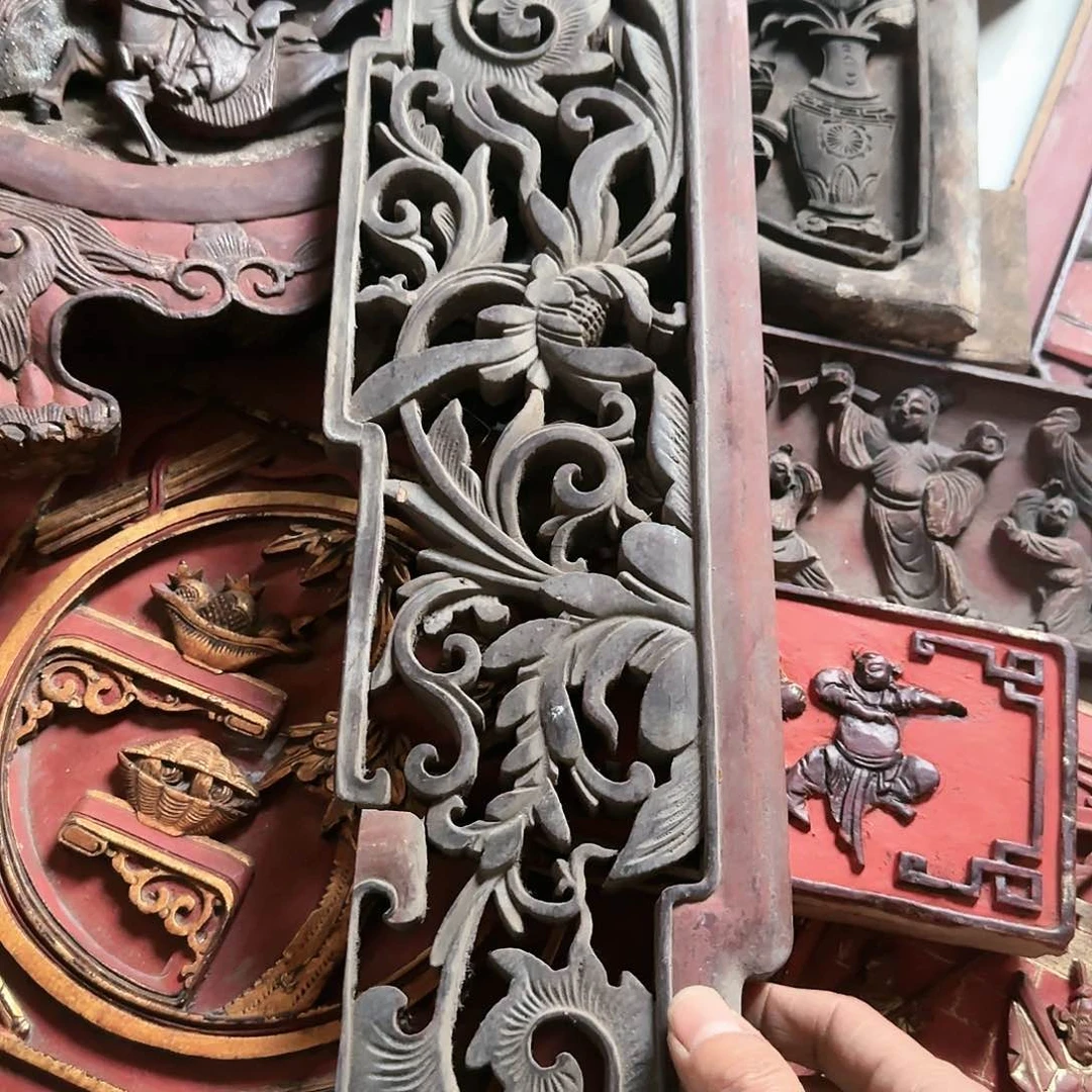 木天**跑老木雕艺术的设计师