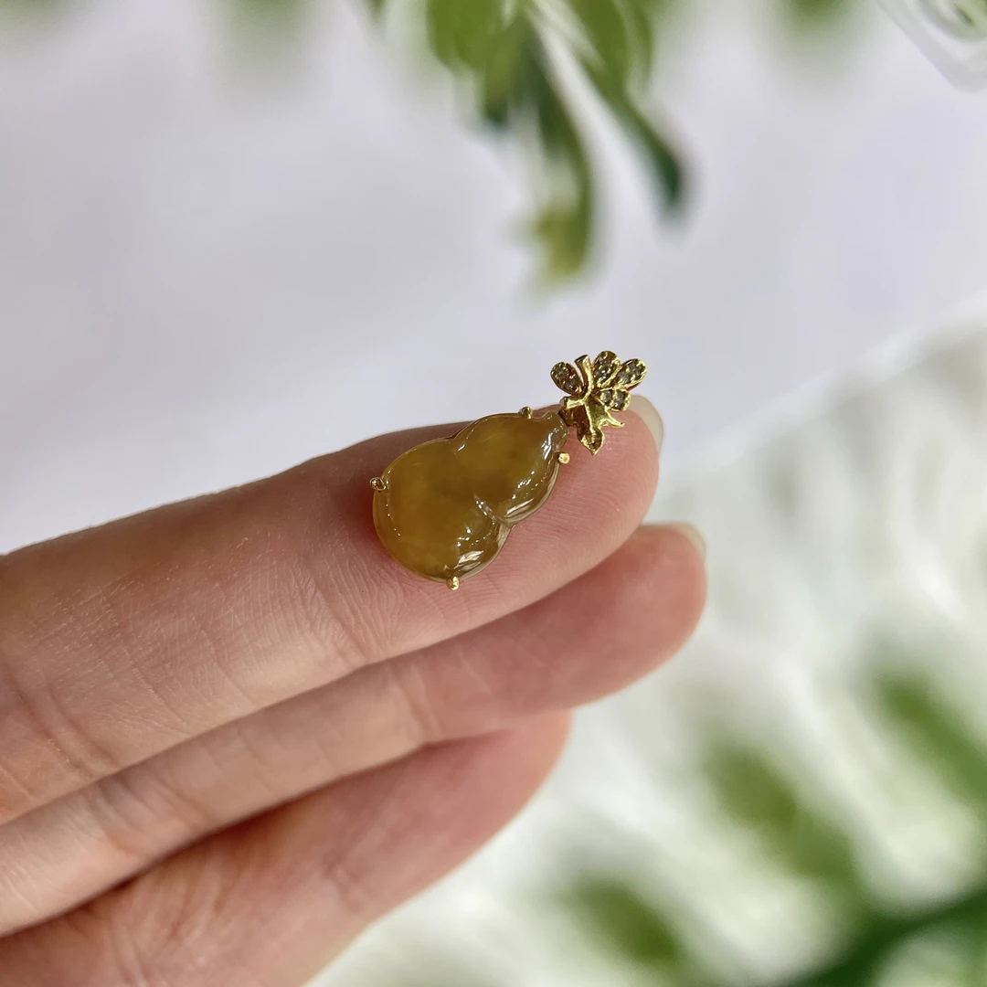 18K金镶嵌天然A货翡翠黄翡葫芦
