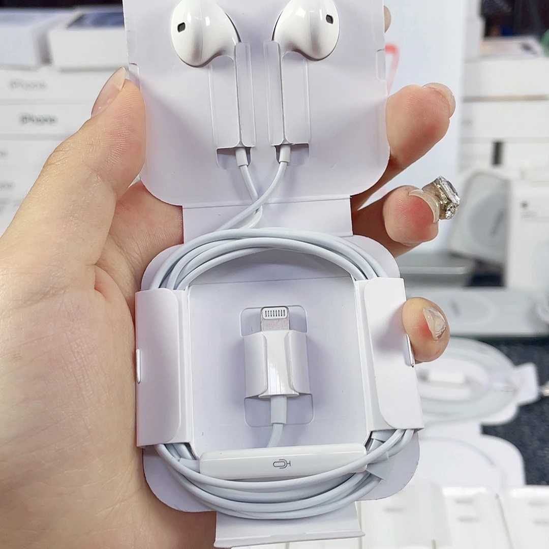 99新滄*14有线耳机