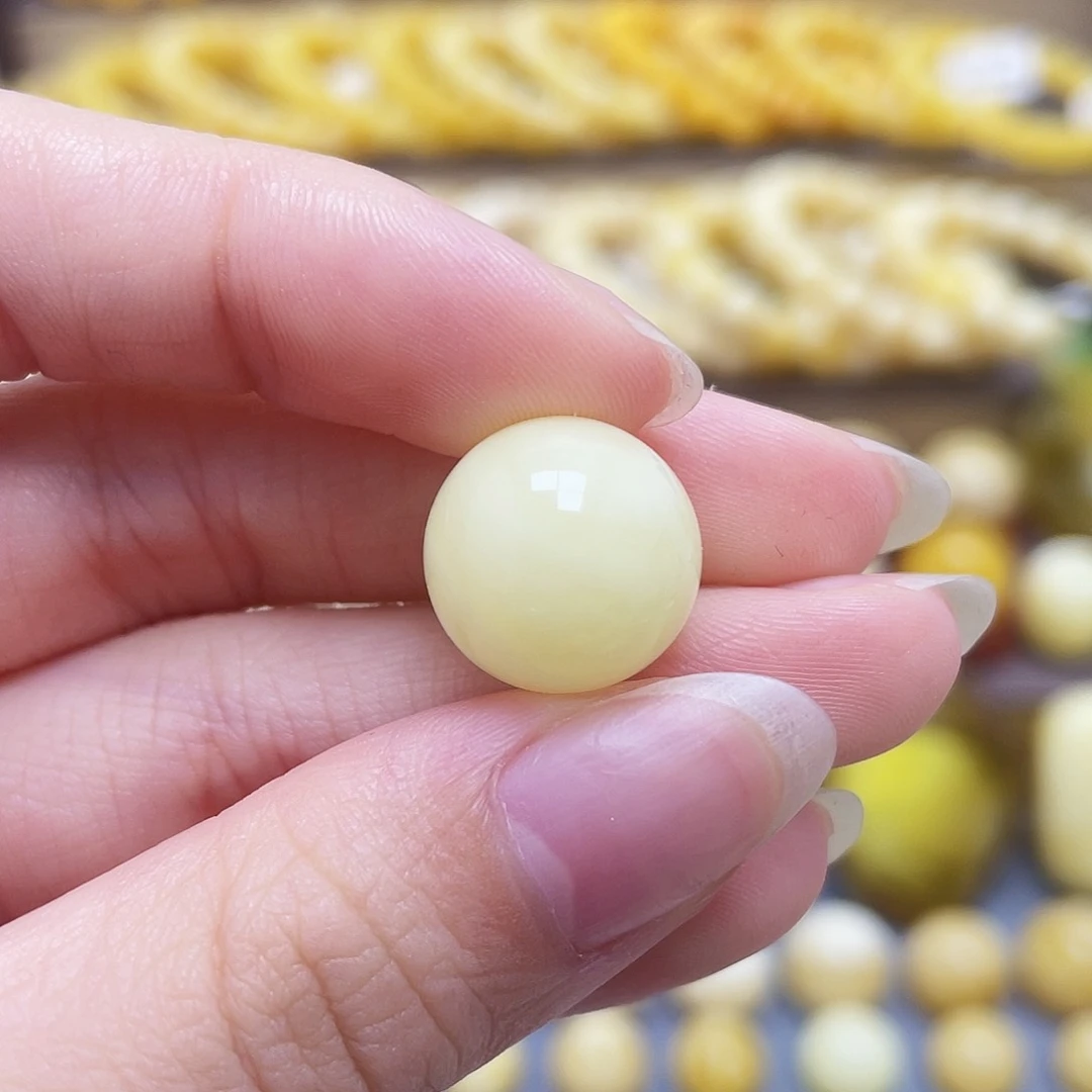 未镶嵌琥珀裸石14.3mm圆珠