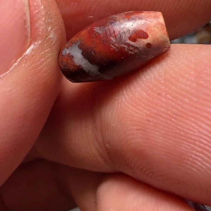 树脂制品不**子三百直播频道