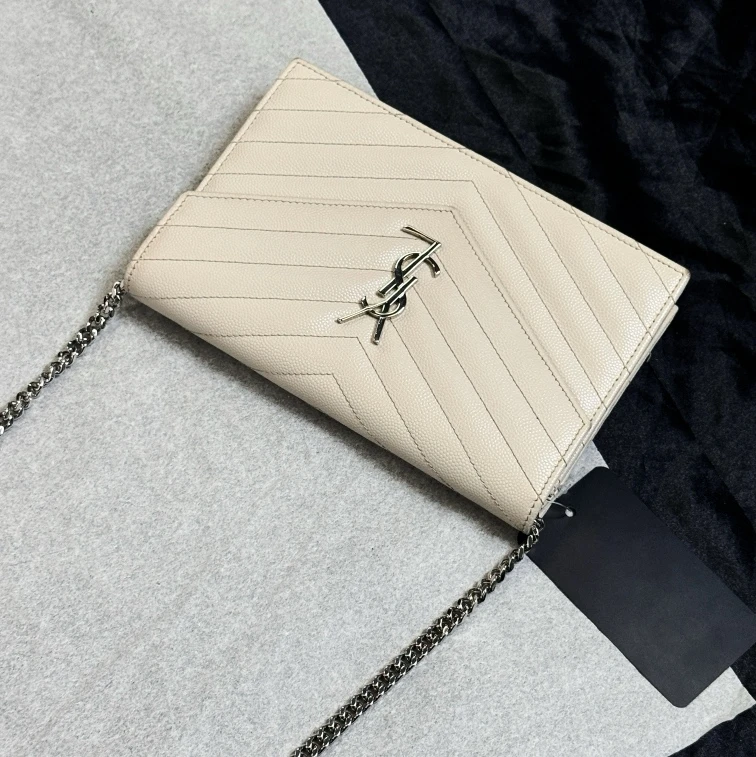 95新 YSL/圣罗兰 YSL白色信封单肩斜挎包/JM
