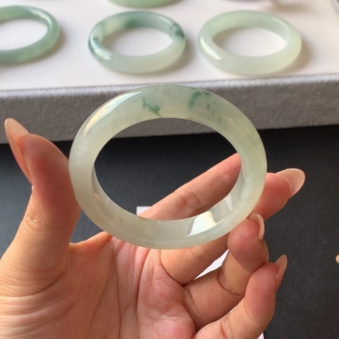 翡翠未镶嵌手镯16号51正