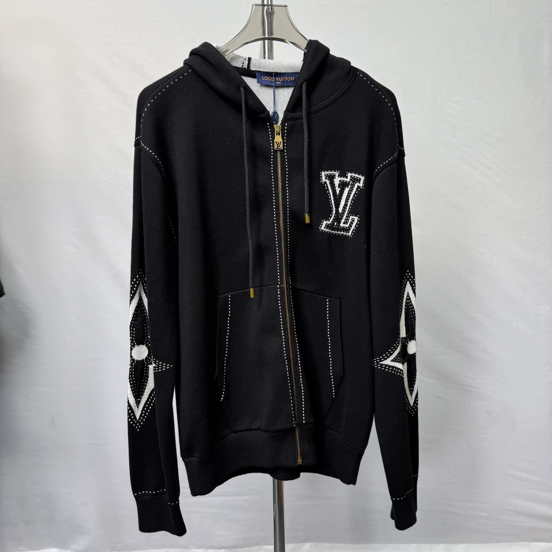 99新 LouisVuitton/路易威登 男士连帽开衫外套 tz6266
