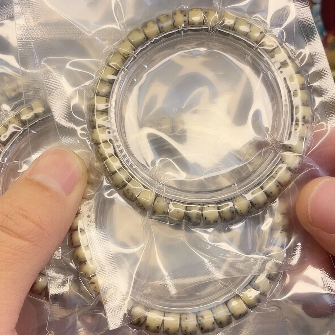 吊坠星月菩提药片8x5