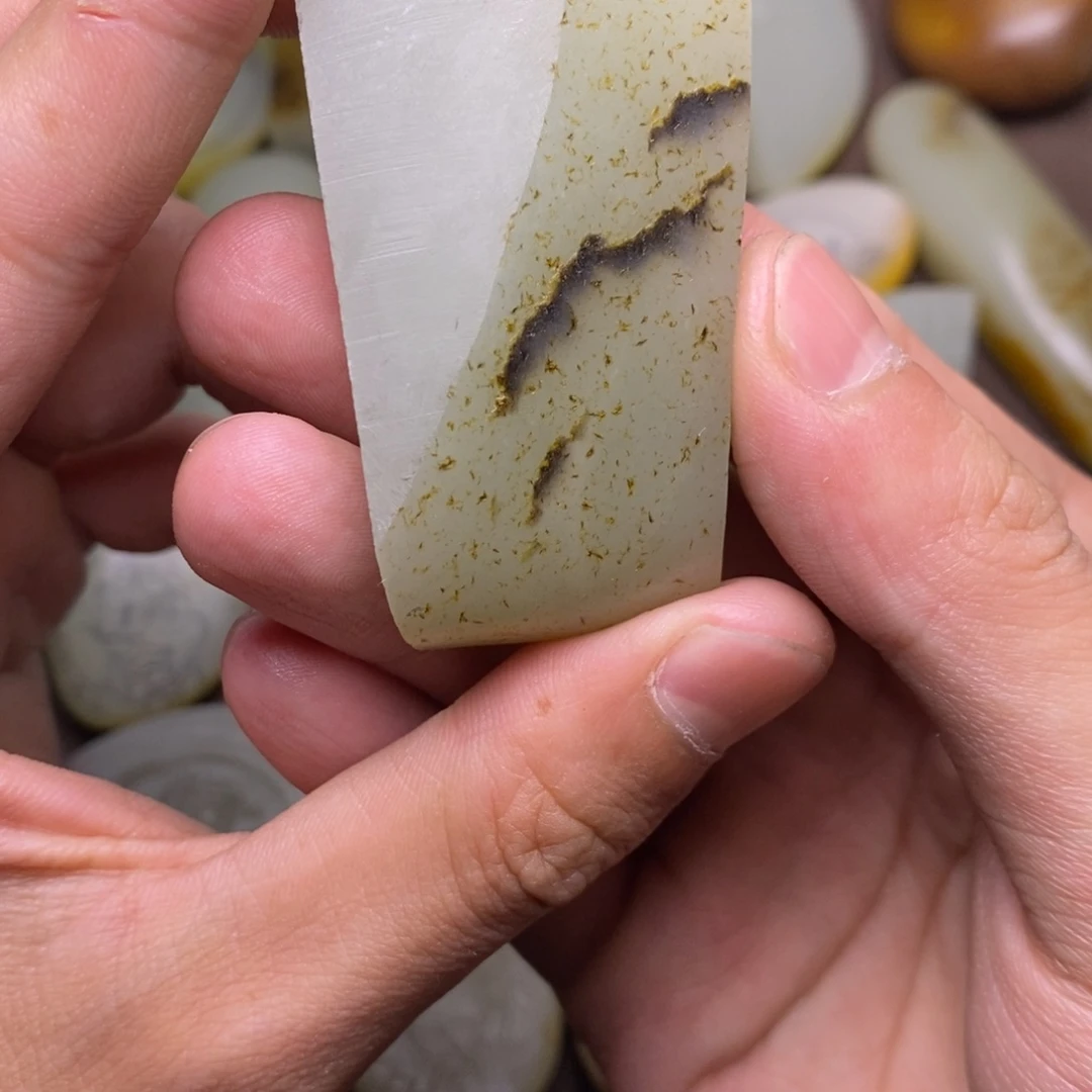 定制和田玉1未镶嵌有**周