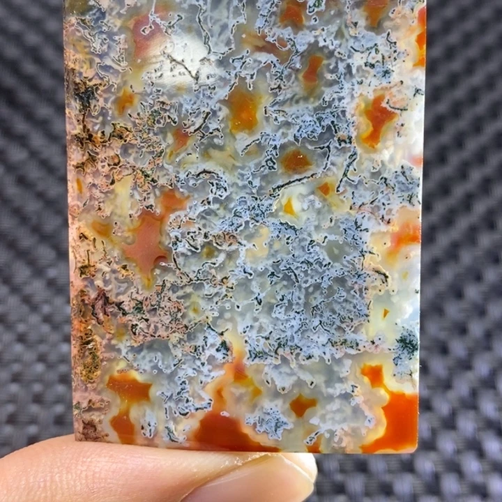 孙***娘玛瑙/玉髓未镶嵌玛瑙