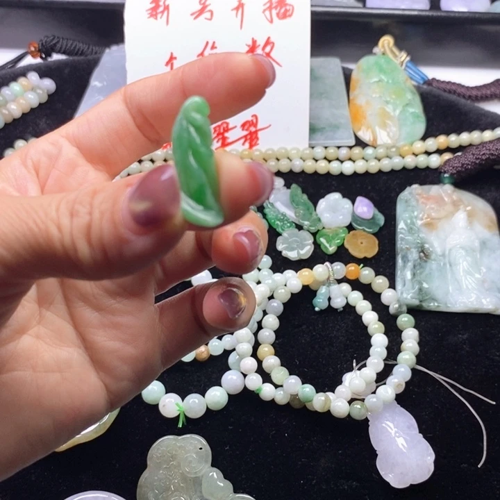 定制翡翠未镶嵌天然翡翠天然翡翠