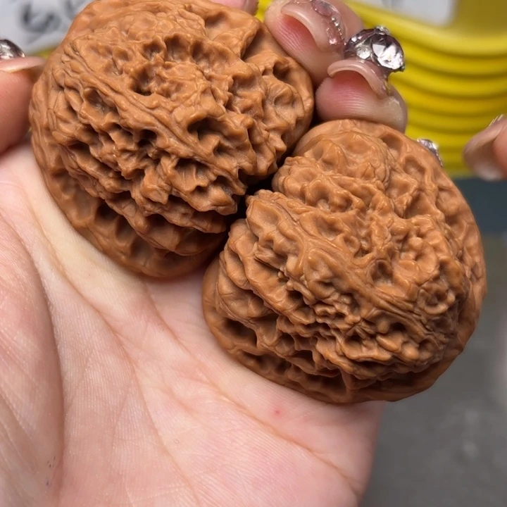 文玩核桃吊坠43-15146-02