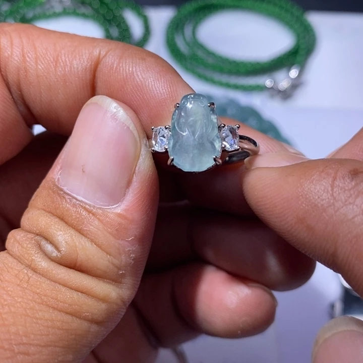 翡翠未镶嵌颈饰天然翡翠