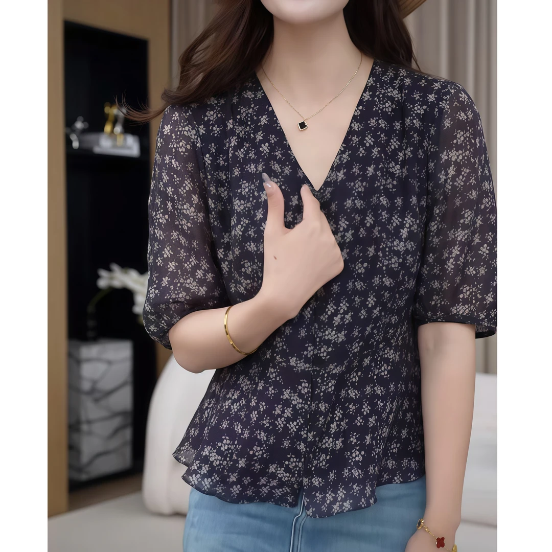 【微风拂面】潮流新款荷叶边薄款气质减龄显瘦洋气法式碎花小衫潮女