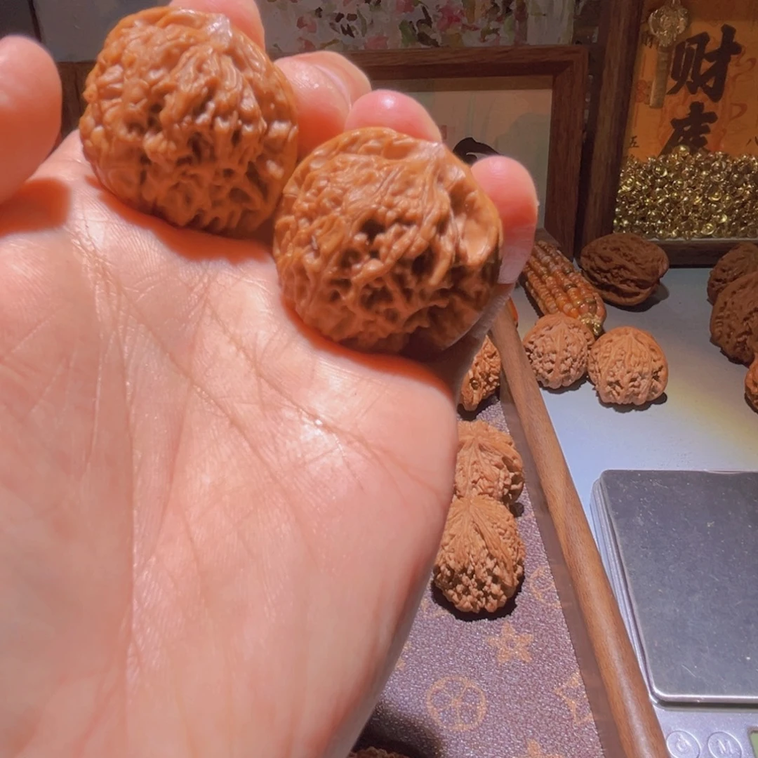 瑞麟文玩核桃马老四