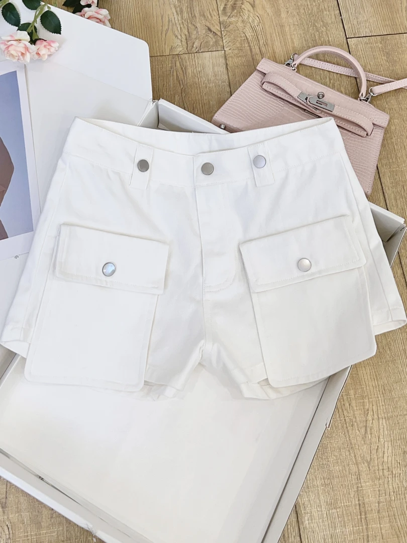 琳心丨夏季新款时尚百搭高腰显瘦工作风牛仔短裤 DD5242