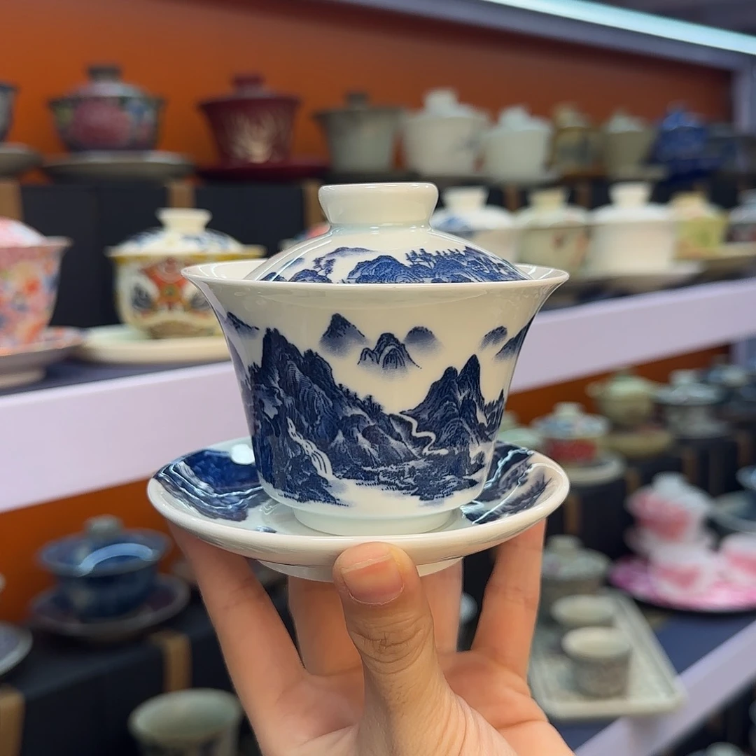 我在外面吃饭了哈哈哈我在外面吃