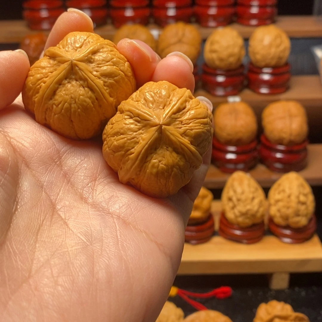 文玩核桃把件金猛四棱38尺