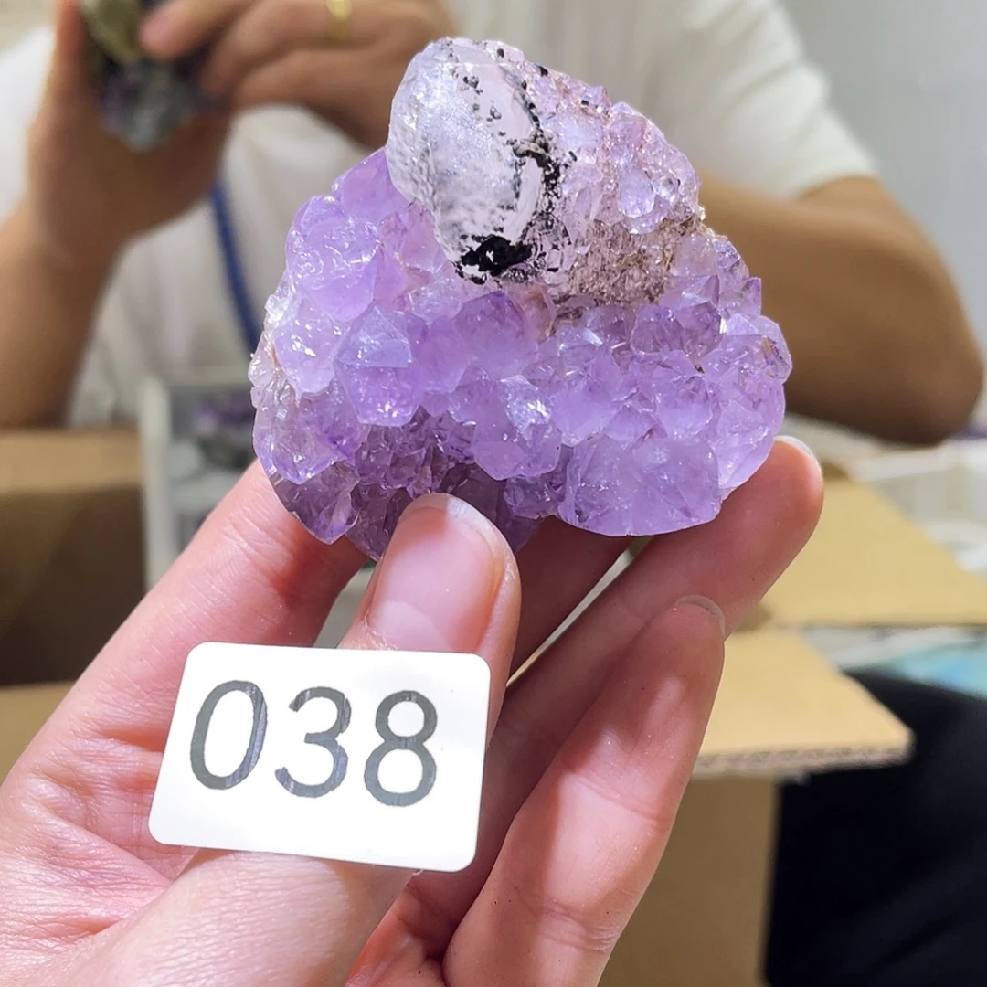 水晶未镶嵌珠宝半成品