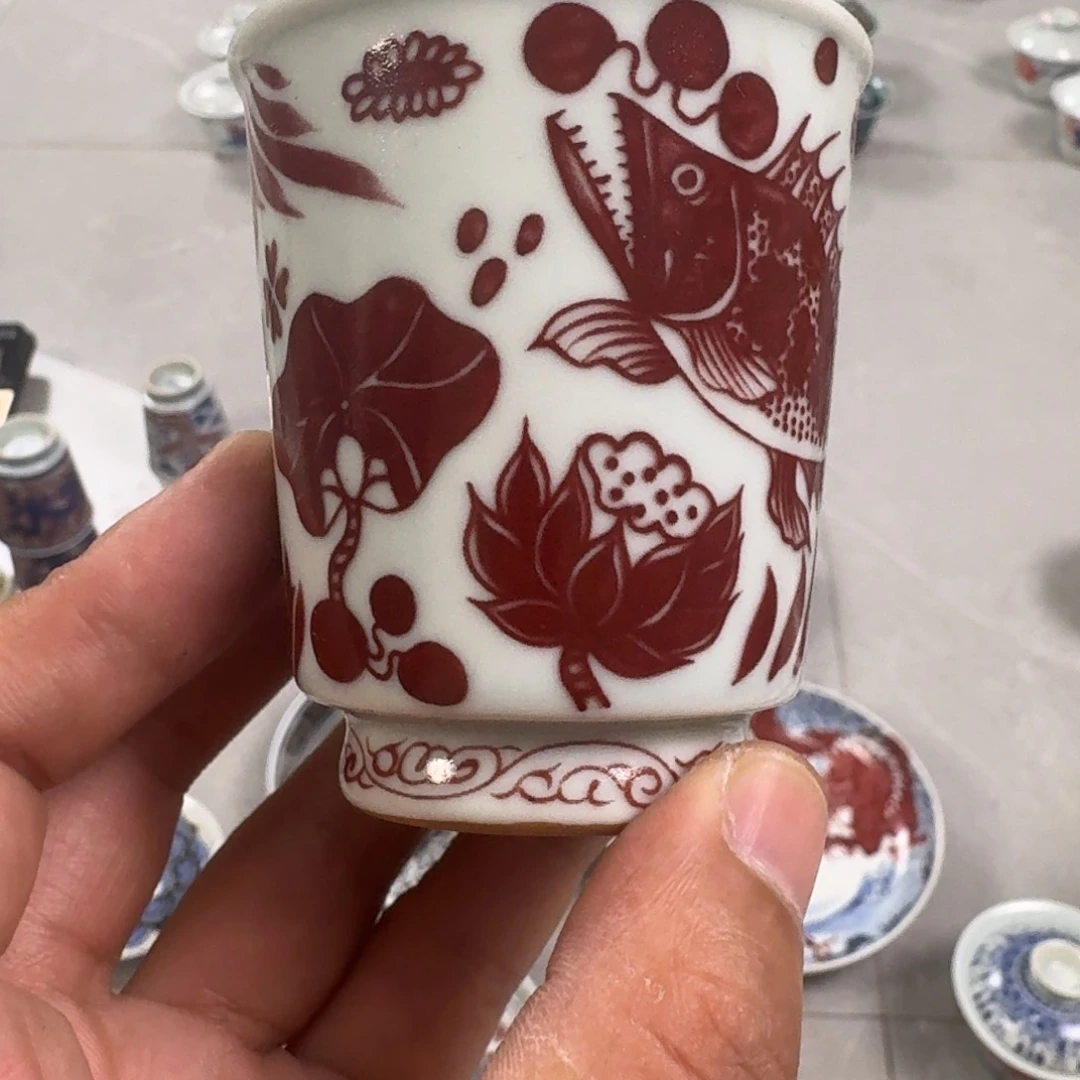 杯釉里红鱼藻纹闻香杯