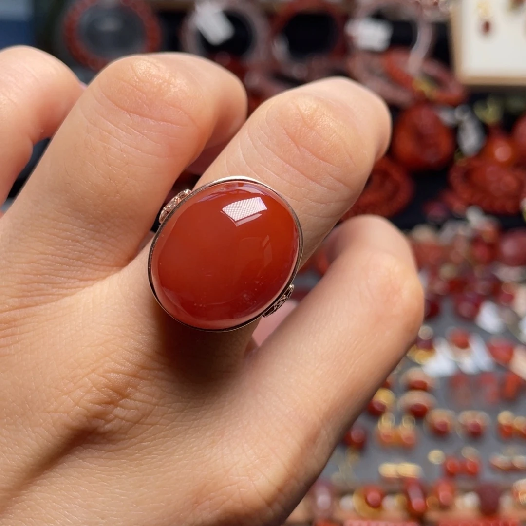 南红玛瑙银S925镶嵌保山大蛋面戒指