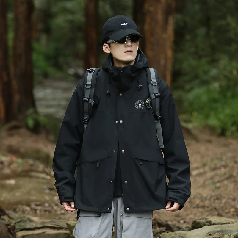 春秋新款户外防风三合一男女款连帽印花夹克休闲宽松百搭外套