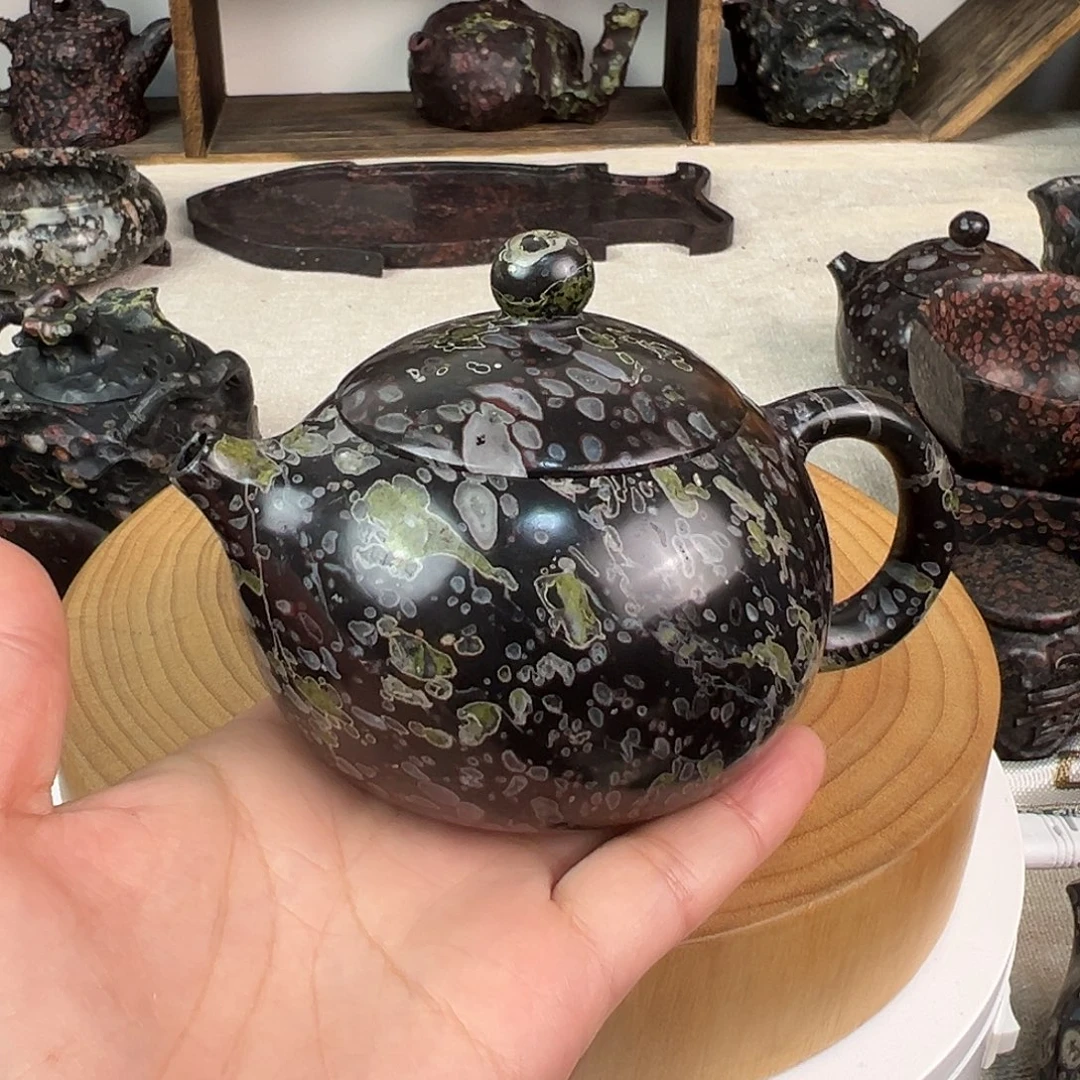 野***蟾梅花玉精品西施壶