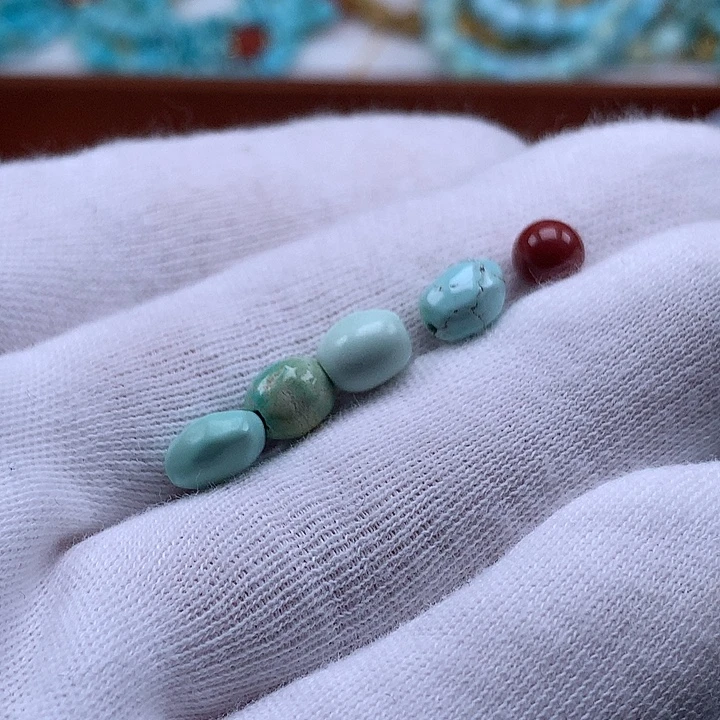 南红玛瑙未镶嵌珠宝奇石