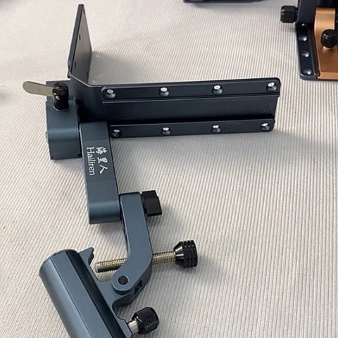 海里人小拐角➕半包加长切角地板枪色划痕