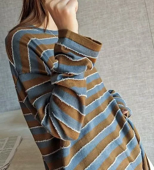 新款多巴胺撞色条纹长袖T恤B7118