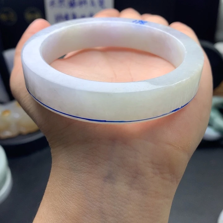 定制翡翠翡翠手镯未镶嵌
