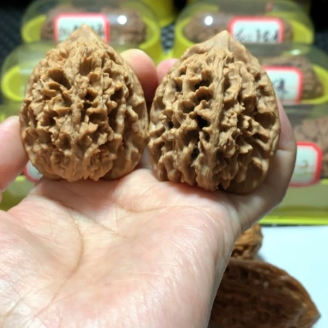 吊坠文玩核桃秦岭粗筋