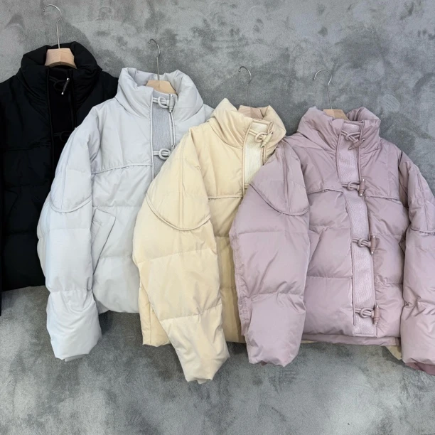 水淼25年冬季新款1697-时尚洋气 短款羽绒服
