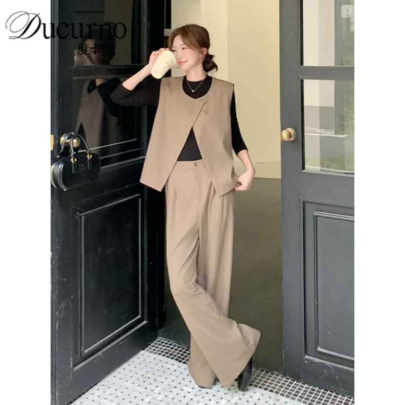 咖色法式高级感套装女2025秋季新款气质马甲阔腿裤大方得体两件套
