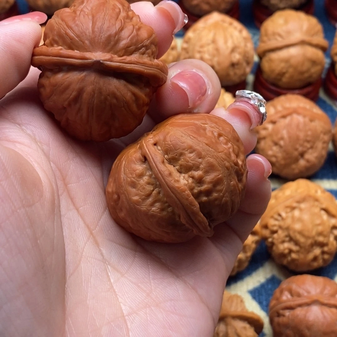 文玩核桃把件武**虎精品小手捻