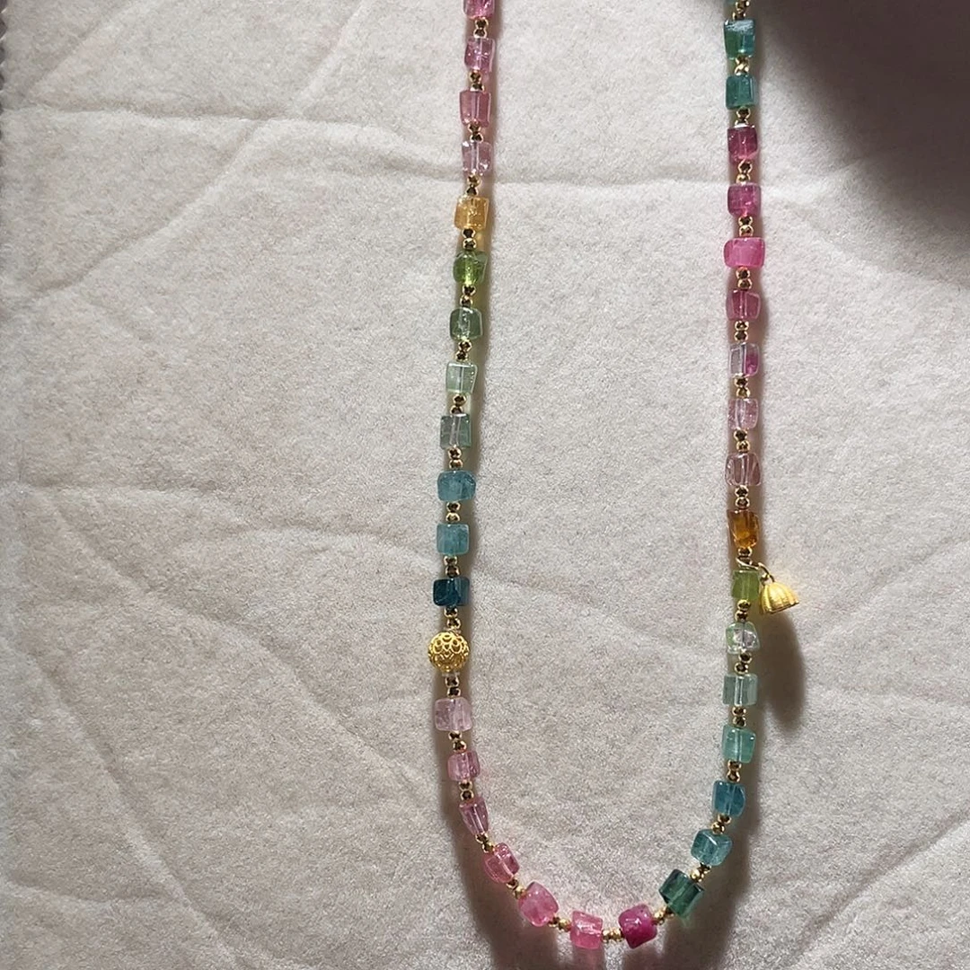 18K金镶嵌碧玺颈饰大气款