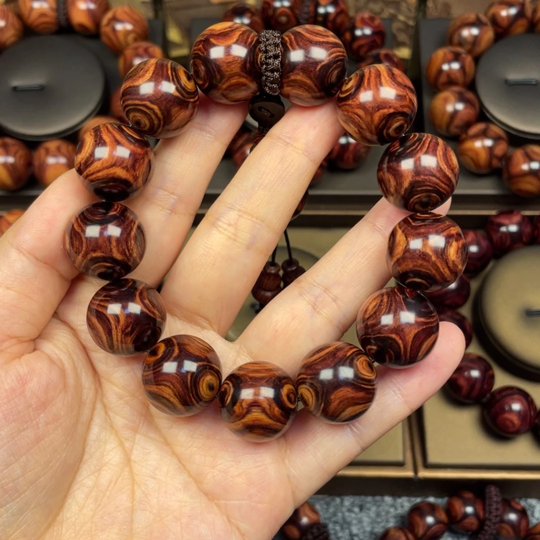 花梨木类?**D1.8对眼………