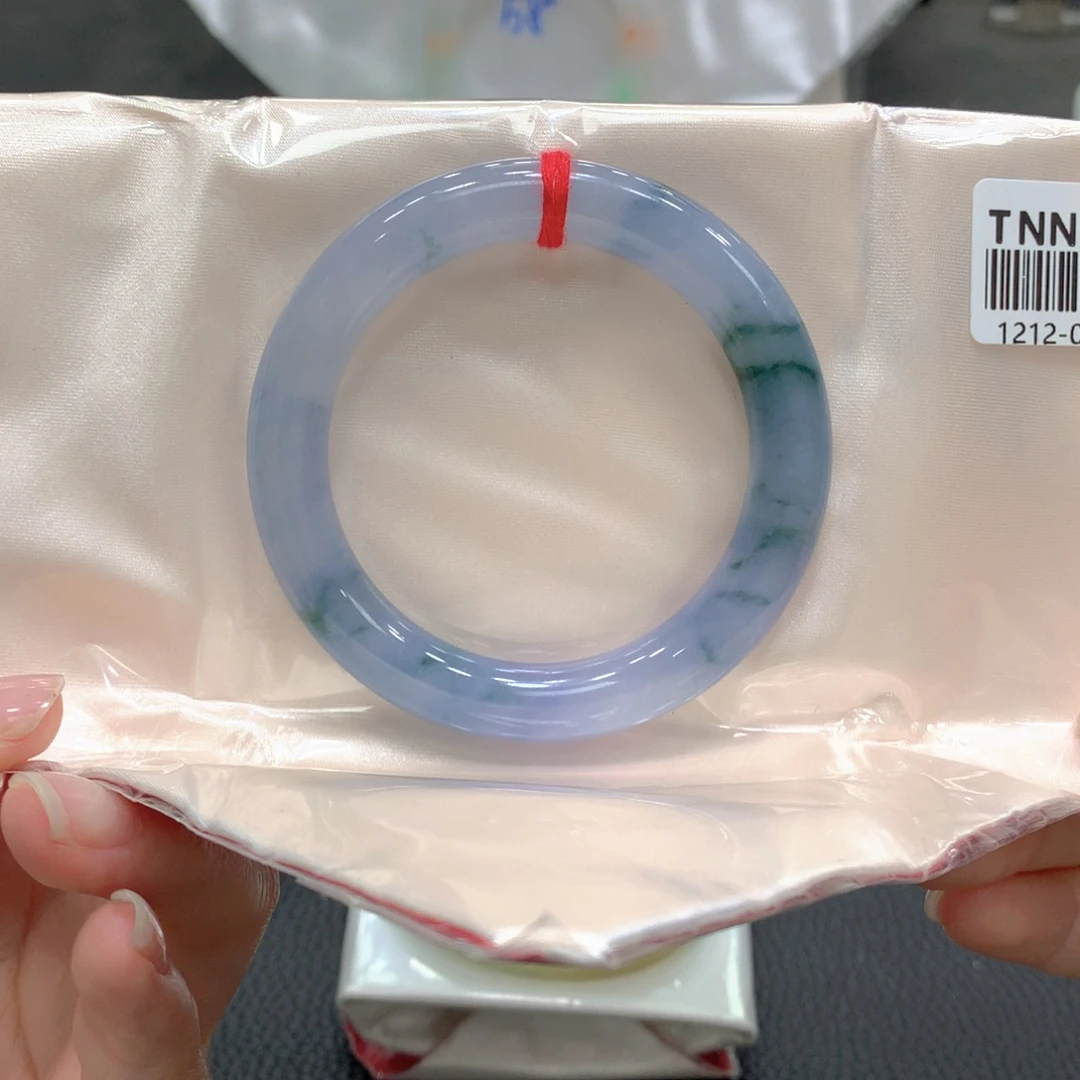 翡翠未镶嵌手镯23