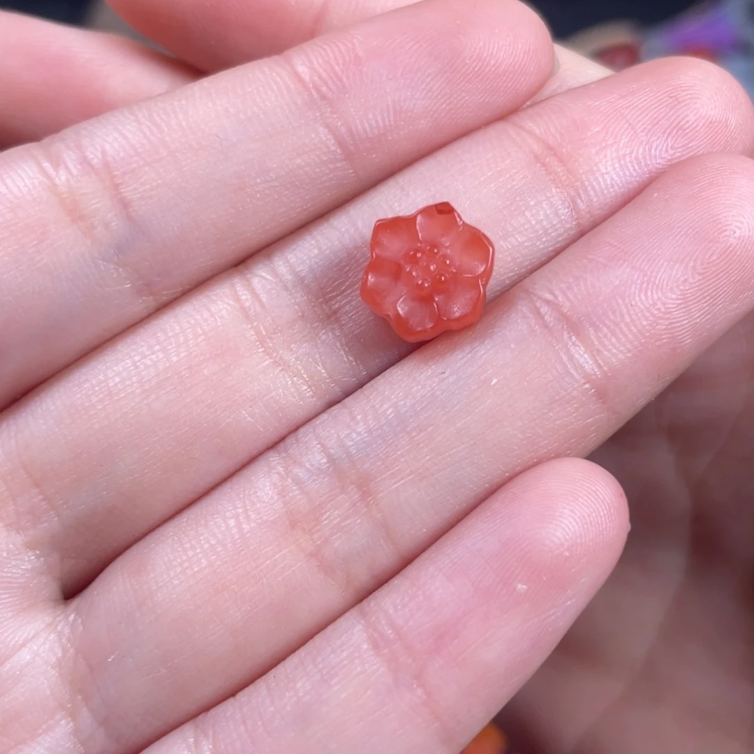 南红玛瑙小花未镶嵌l****5